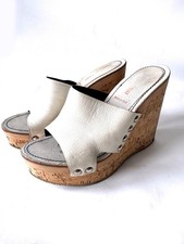 Miu Miu, pelle bianca, suola