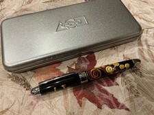 Penna a sfera roller archiviata ACME Studio "Four Strings" del bassista Stanley Clarke