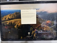 Computer desktop Apple iMac