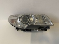 Faro destro bi-xenon Skoda