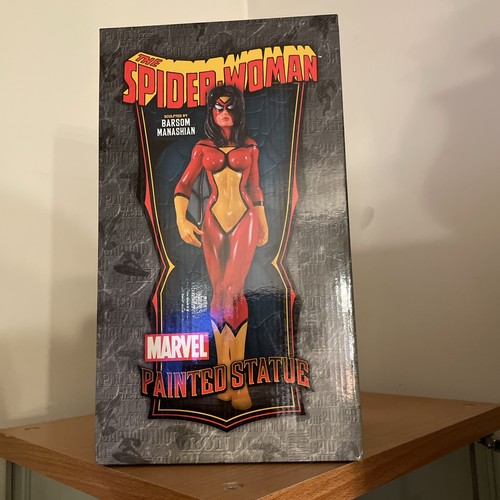 Statua marvel spider woman - marvel,