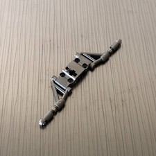 Braccio superiore anteriore HPI Super Nitro RS4 con fibbie girevoli