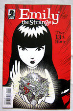 EMILY THE STRANGE THE 13 TH HOUR ORA 2009 N 1 OTTIME CONDIZIONI  DARK FUMETTI