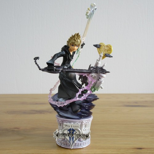 Figurina kingdom hearts - hearts, ii