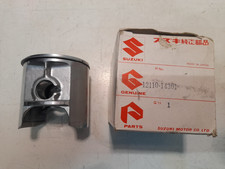 Pistone Suzuki RM 250 nuovo