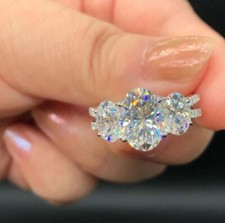 Fede Nuziale 3Ct Taglio Ovale