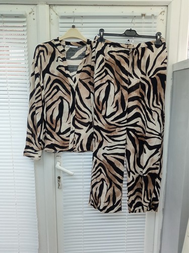 Offerta zara camicia - £25,
