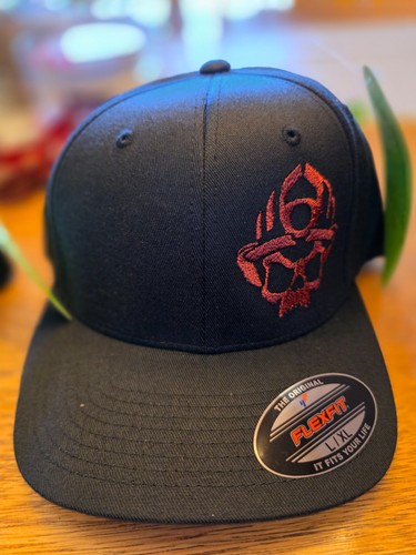 Casco nero sinistro - 1, cappello