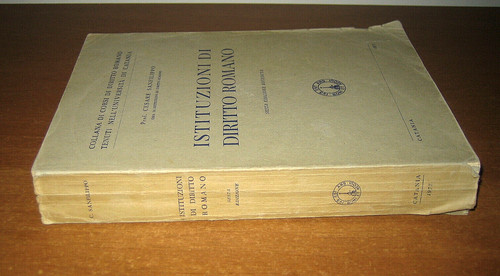 Libro istituzioni diritto - istituzioni,