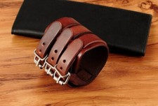 BRACCIALE IN CUOIO CON FIBBIE