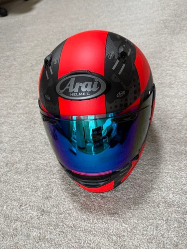 Arai full face - full, helmet