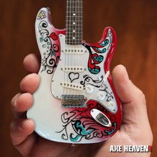 Jimi Hendrix Fender Strat Monterey Pop Festival Mini chitarra di AXE HEAVEN