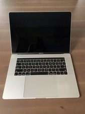 Apple MacBook Pro 15" i7