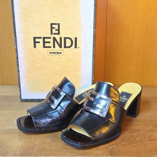 Fendi mules fibbia pelle - fendi,