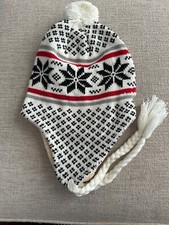 CAPPELLO PERUVIANO CHULLO POM