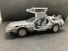 Welly DeLorean Back to the future scala 1:24 con scatola