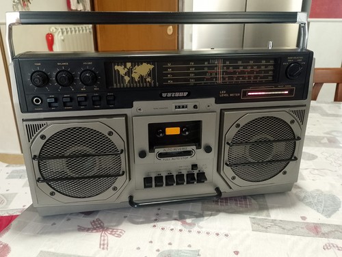 Unisef vintage boombox - vintage,