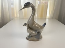 Statua in porcellana M.Requena