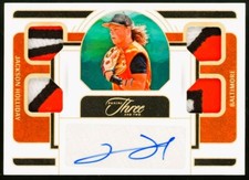 Patch Auto 2023 Panini Tre e