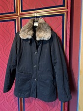 Giacca con pelliccia sul collo