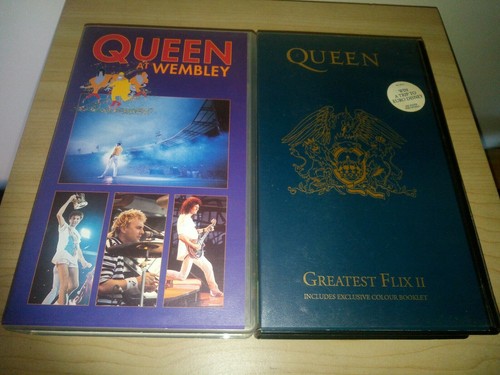 Queen live wembley - e,
