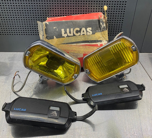 Lucas fari fendinebbia 932613 - lucas,