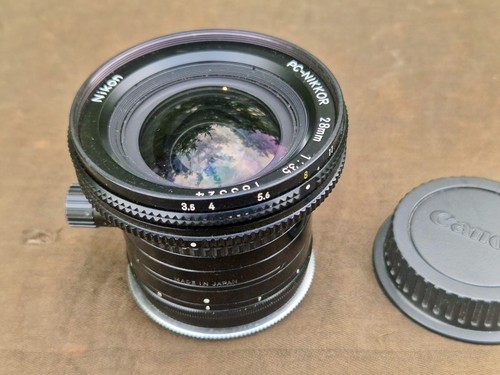 Nikon nikkor mm - 28,