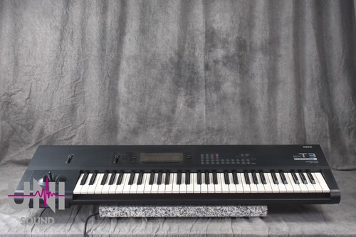 Korg music workstation - t3,