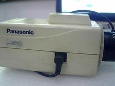 UNA TELECAMERA CCTV PANASONIC WV-CP240 WVCP240 usata testata