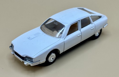 Citroën 2000 blanche - citroËn,