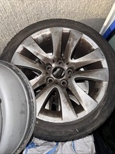 Cerchi + Gomme BMW Serie 3 (F31) (dal 07/2015) 17 pollici 17 7.5J 5x120 ET 37 +