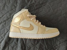 Nike Air Jordan 1 Mid SE "Pale