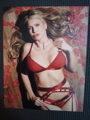 Gigi dior lingerie - dior, in