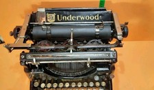 ANTICA UNDERWOOD Macchina da