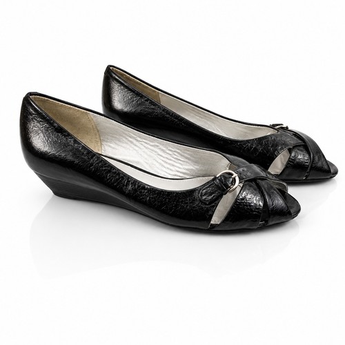 Scarpe corte ecco - ecco, in