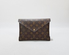Louis Vuitton Pochette
