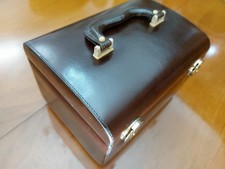 BEAUTY CASE IN PELLE NUOVO