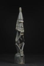 Statuina Antenato Intagliata Offerta Betelnut - Papua Occidentale - Indonesia