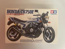 Tamiya 1/12 - Honda CB750F - Custom Tuned