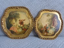 2 cadres en bois dorés a