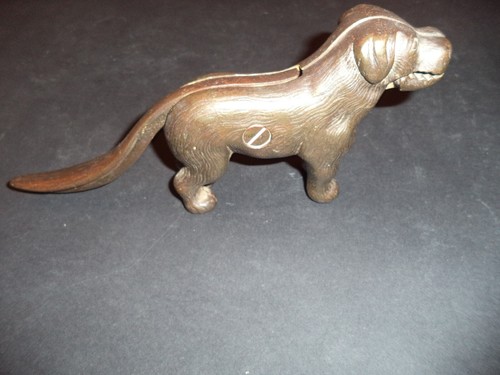 Curiosa statuina ottone