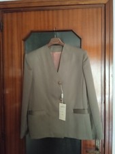 Giacca tailleur beige con