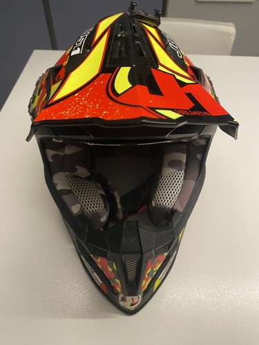 Just1 art racing - art,