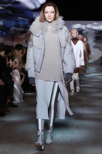 5000 marc jacobs - $5000, runway