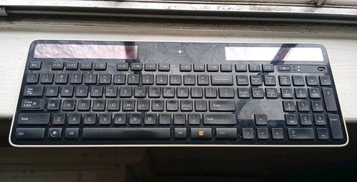 Tastiera solare wireless