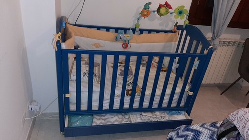 Lettino neonato con materasso