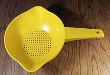 Lotto Tupperware, colino