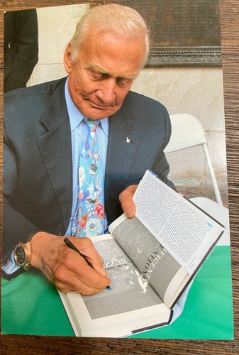 Buzz aldrin signed - aldrin, magnificent