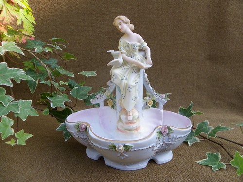Bouquetière vase biscuit - vase,