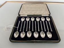 SET DI 12 CUCCHIAINI DA TÈ IN